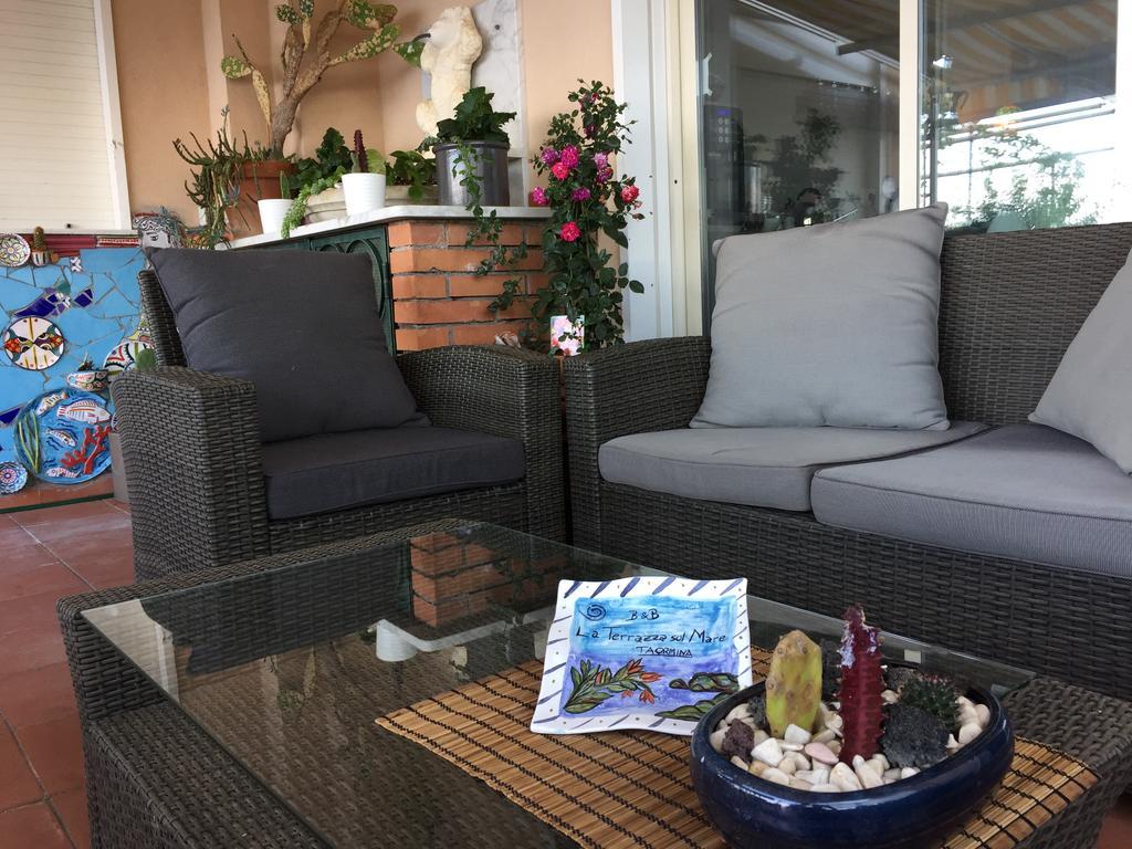 B&B La Terrazza Sul Mare ตาออร์มินา ภายนอก รูปภาพ