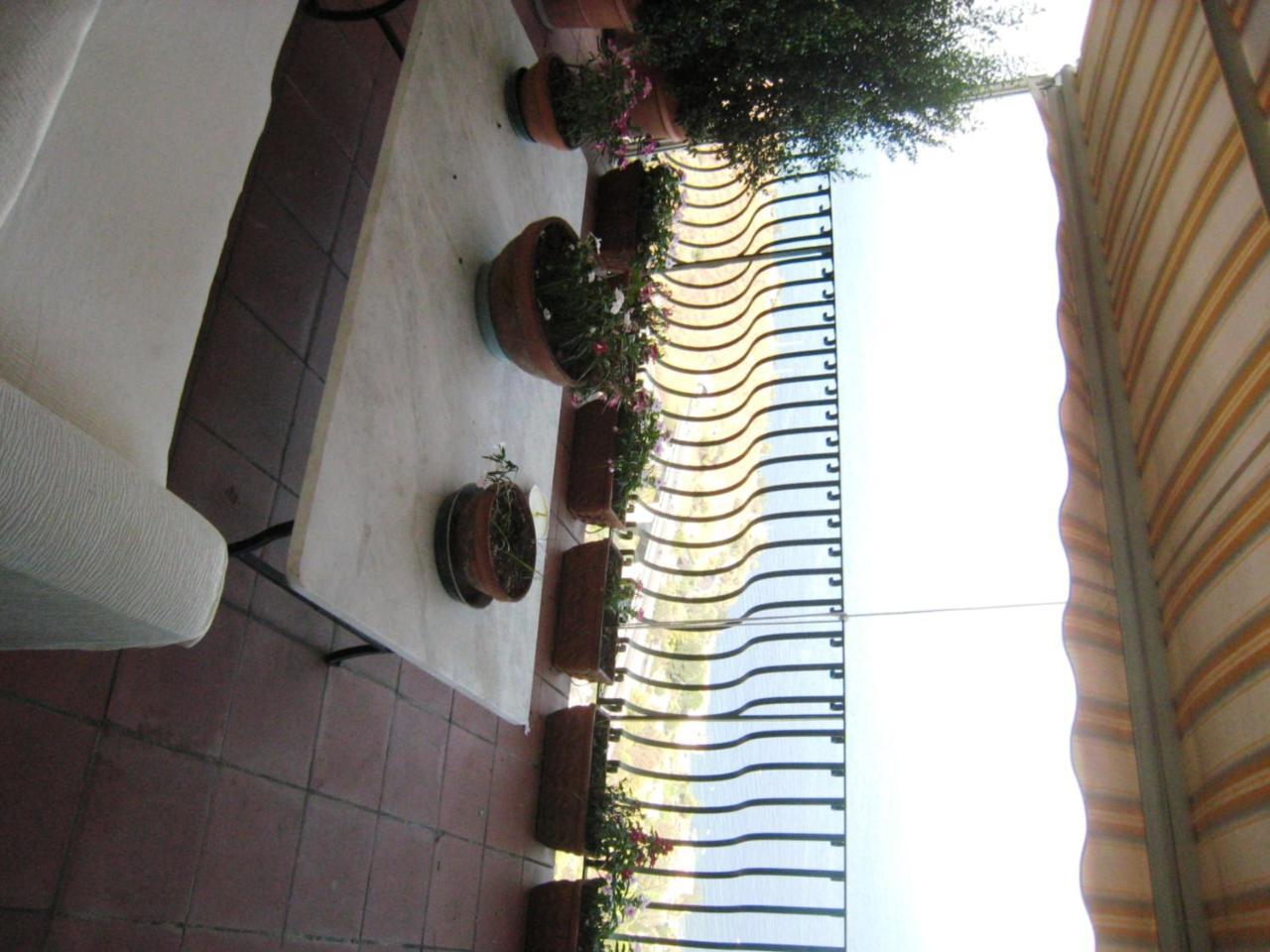 B&B La Terrazza Sul Mare ตาออร์มินา ภายนอก รูปภาพ