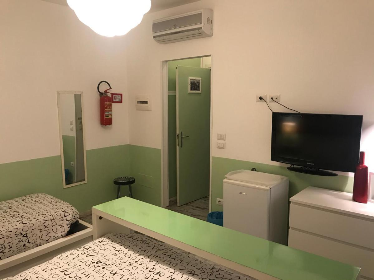 B&B La Terrazza Sul Mare ตาออร์มินา ภายนอก รูปภาพ